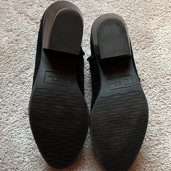 Black real suede booties 9.5 - Picture 3 of 6